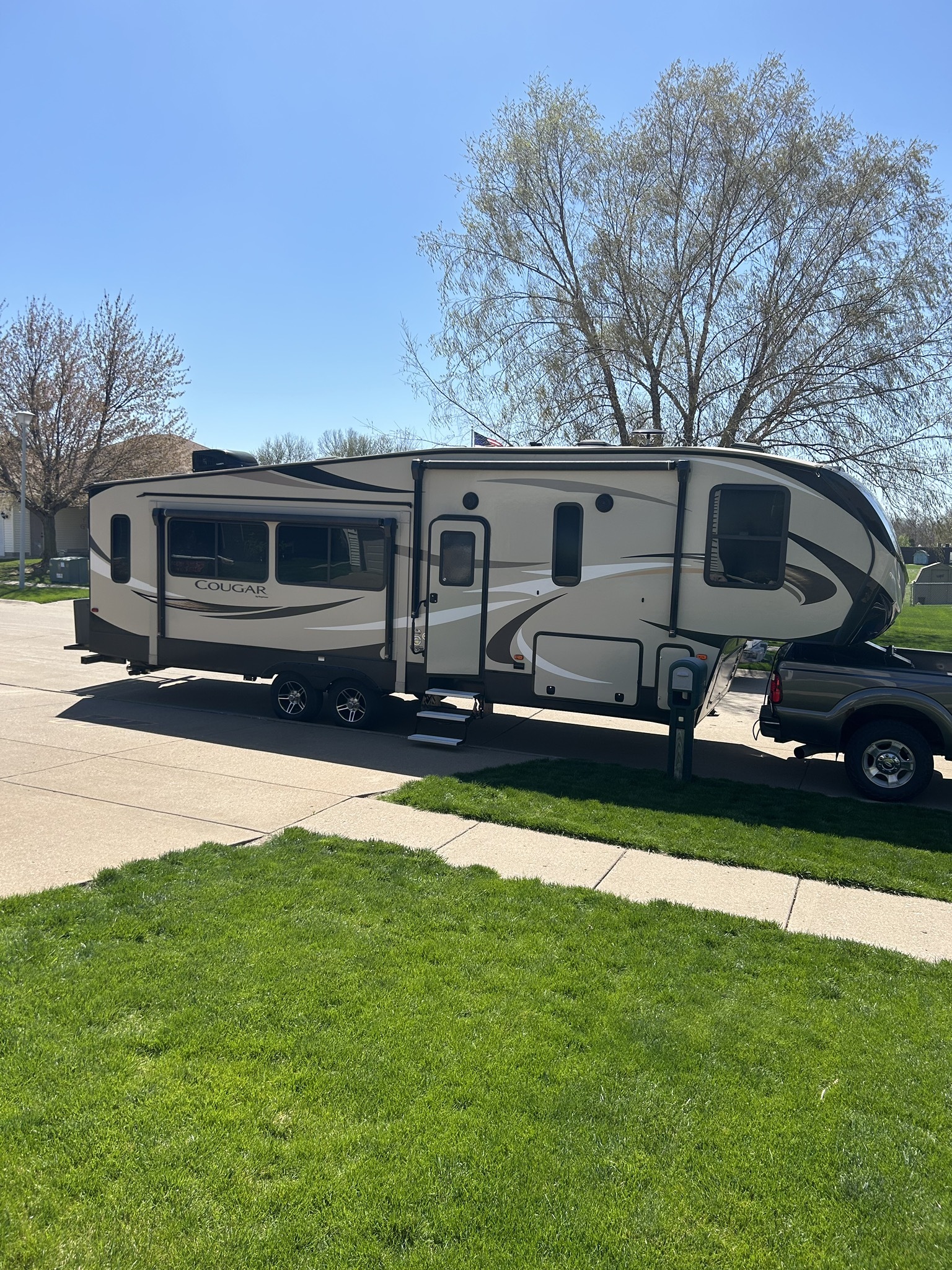 2019 30RLS Cougar Half-Ton For Sale - Keystone Fifth Wheel RVs - Fifth ...