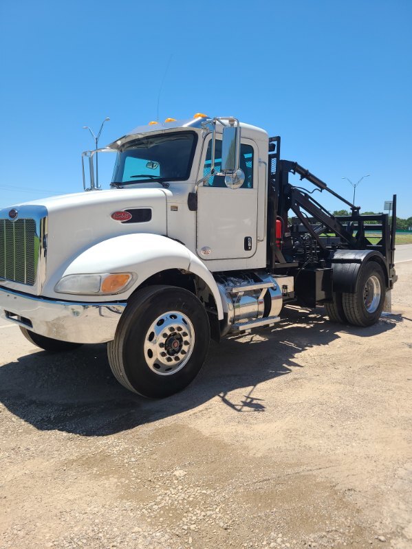 2019 PETERBILT 337 in Dallas, TX