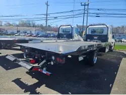 2024 HINO 22 FT ROLLBACK