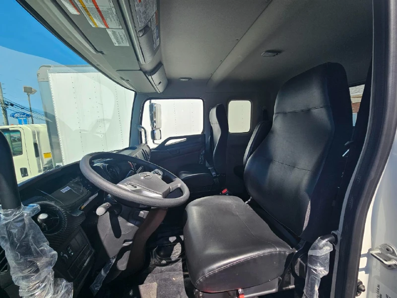 2024 HINO 22 FT ROLLBACK
