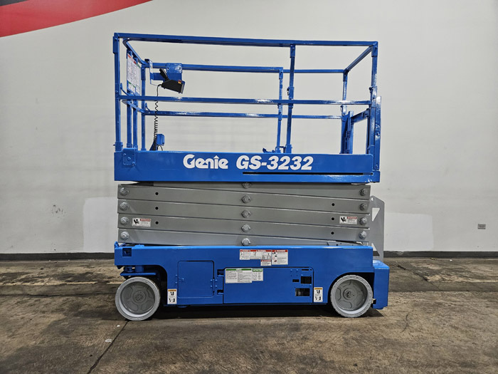 2015 GENIE GS3232 in Cary, IL