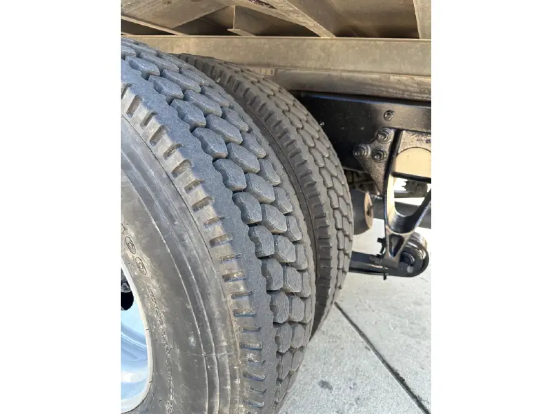 2018 INTERNATIONAL 4300