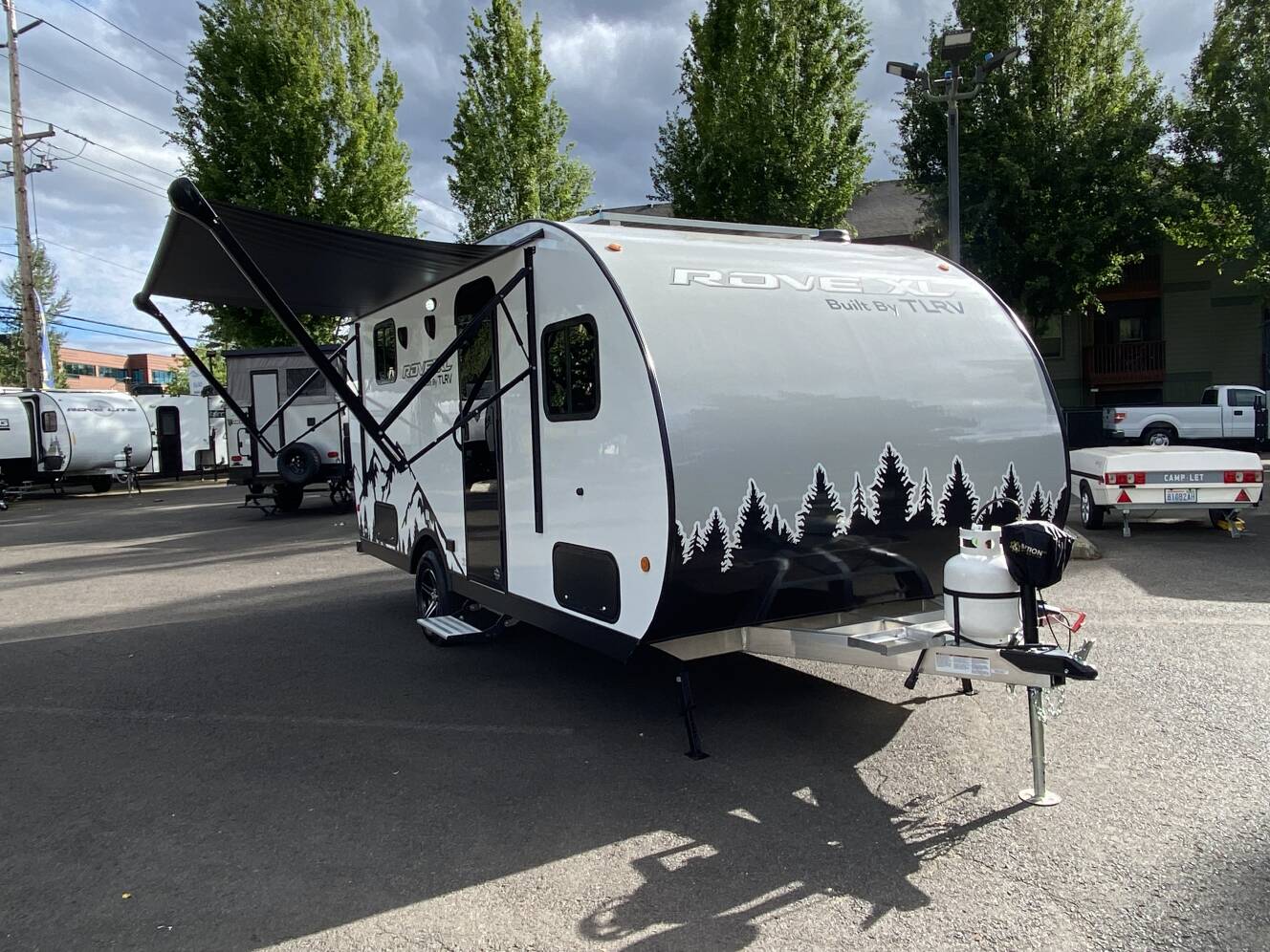 A photo of this 2024 Travel Lite Rove Lite XL 17DB