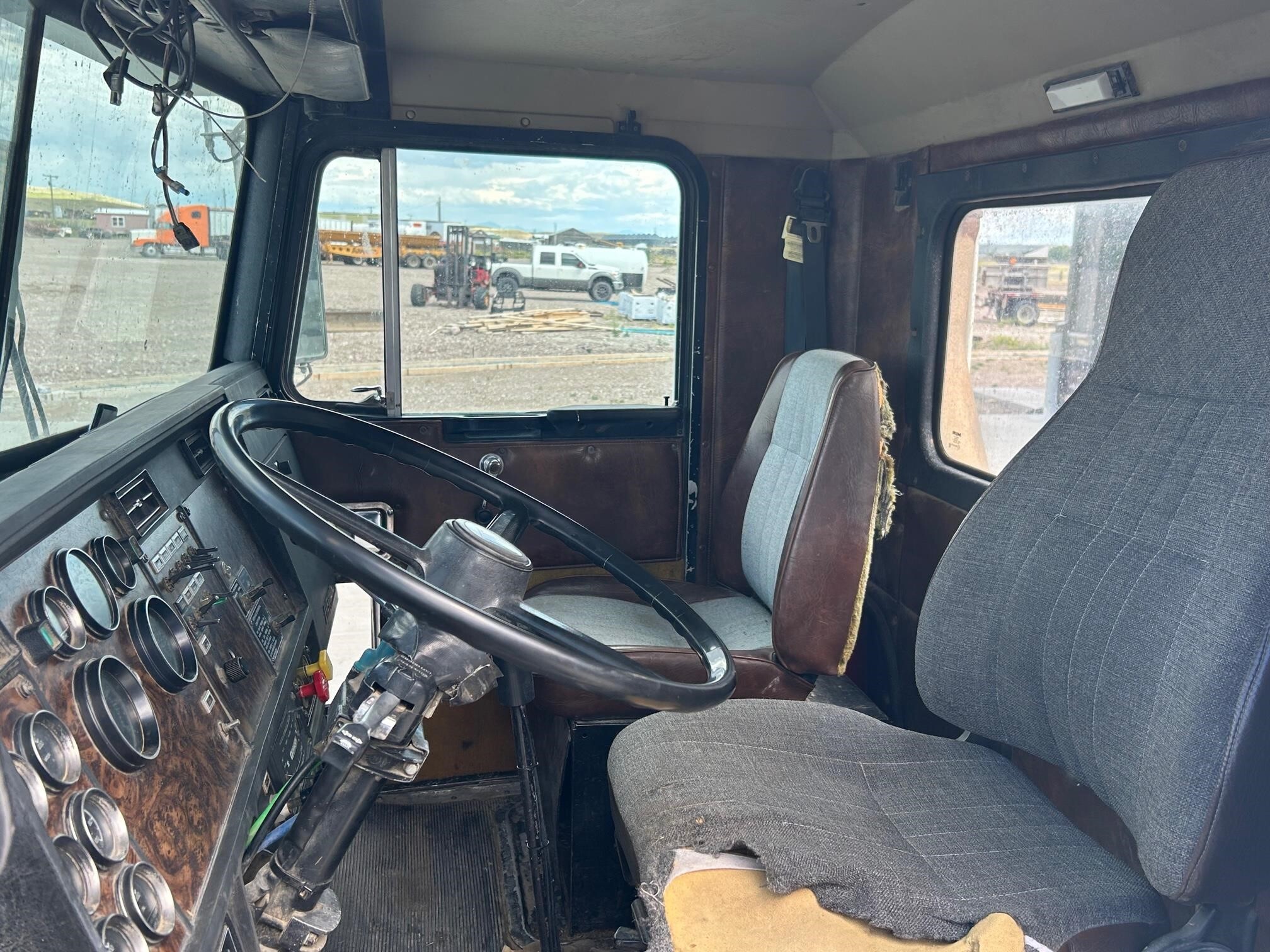 Used 1989 Kenworth T400 For Sale in Simms, MT 5032517886 Commercial