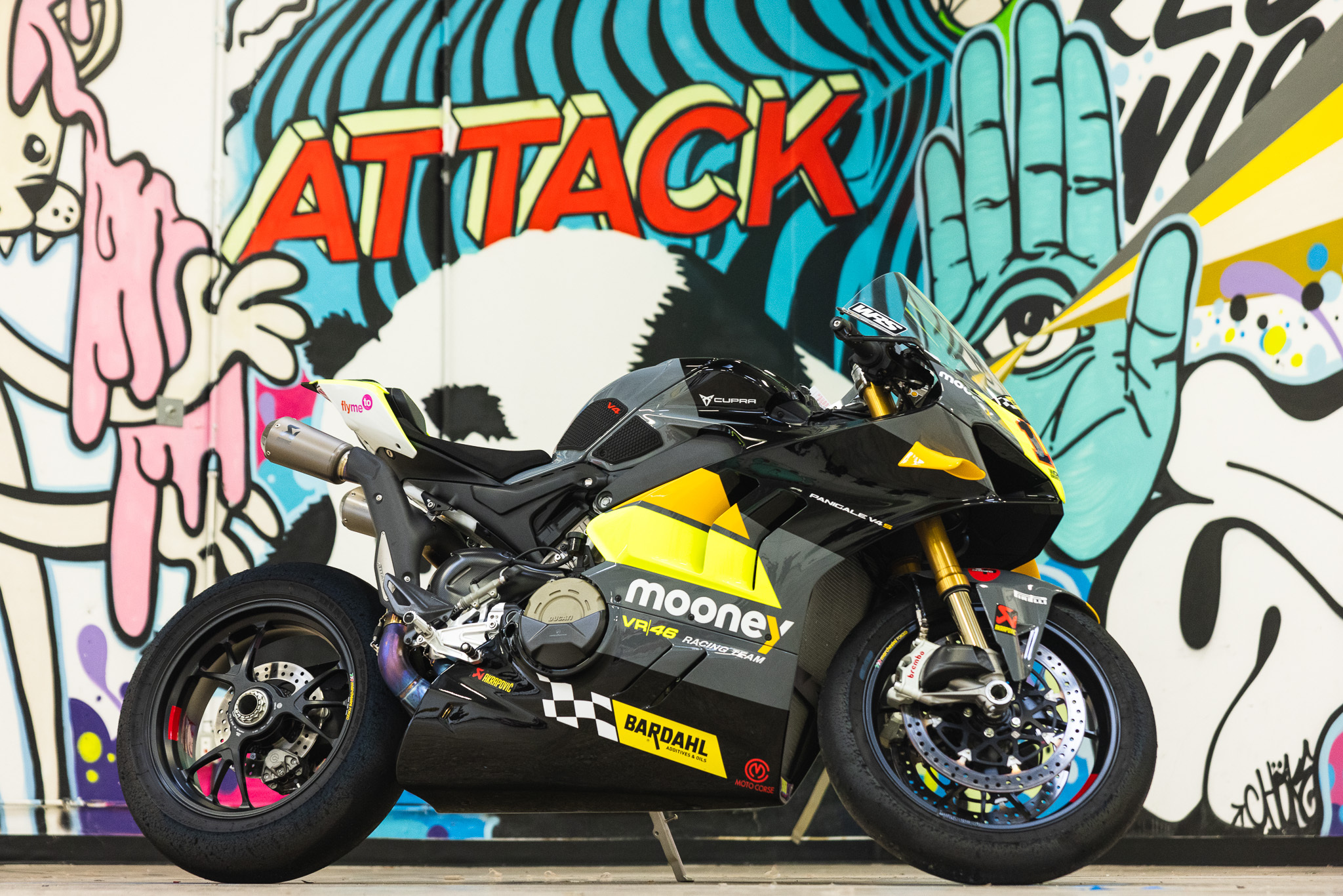 ロピア 爆買い 2023 Bautista V4 Used World For Panigale Replica Champion 小物