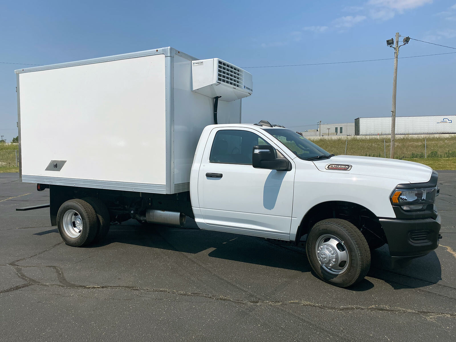 2024 RAM Tradesman 3500 – 11′ Refrigerated Box in Wilmington, OH