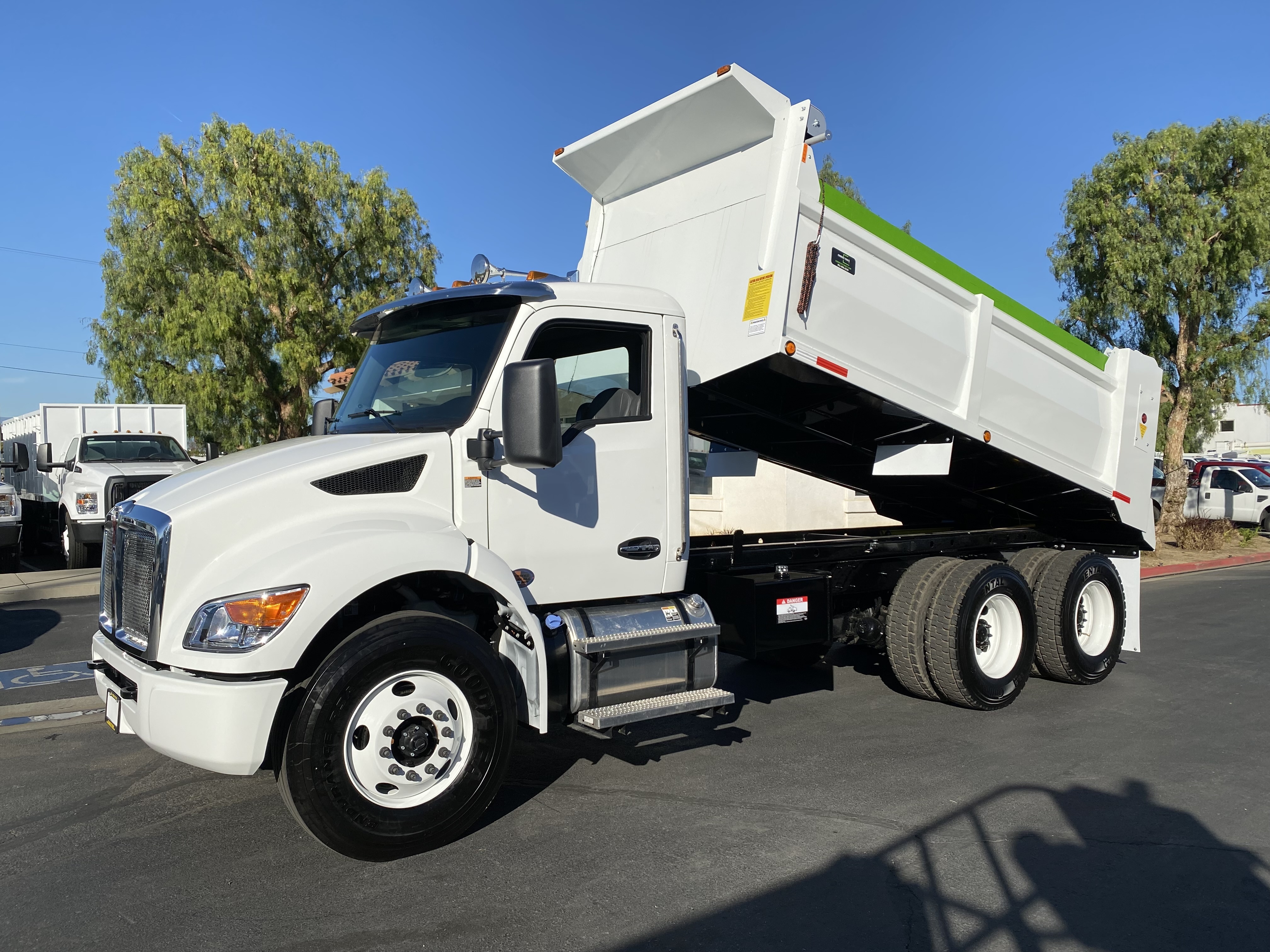 2025 KENWORTH T480 in Norco, CA