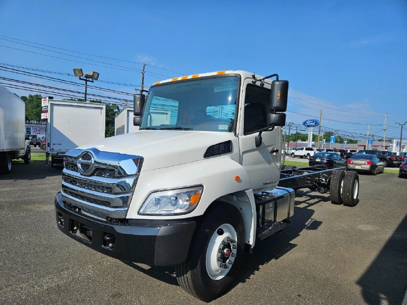 2025 HINO L6