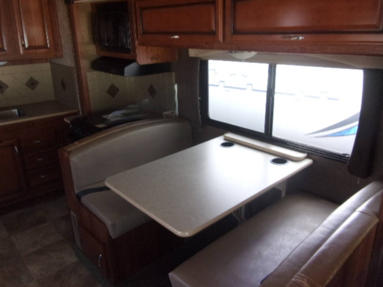 A photo of this 2014 Fleetwood STORM 32H