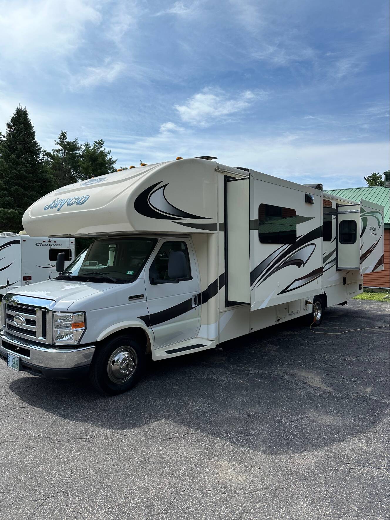 A photo of this 2015 Jayco GREYHAWK 29KS