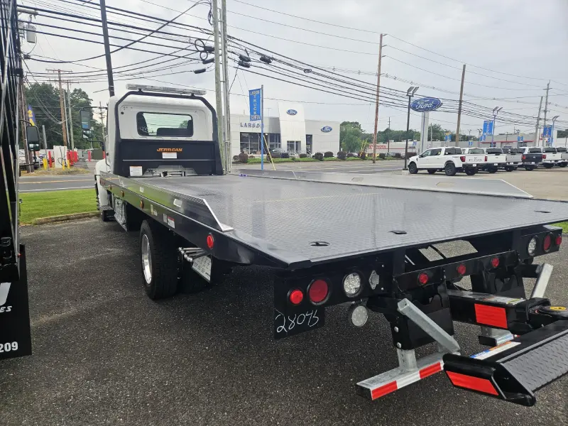 2025 HINO HINO L6