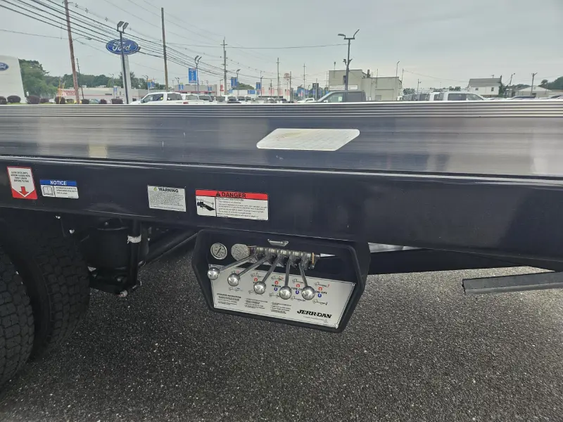 2025 HINO HINO L6