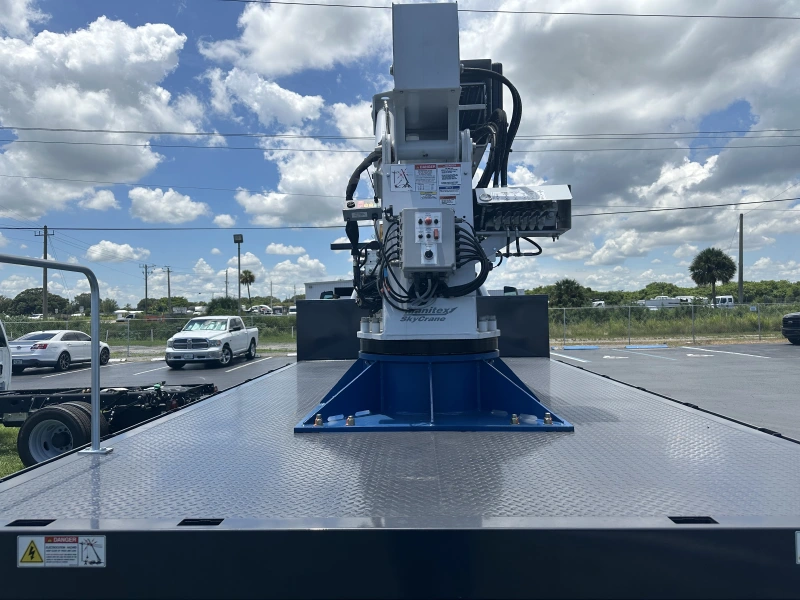 2024 FORD F750