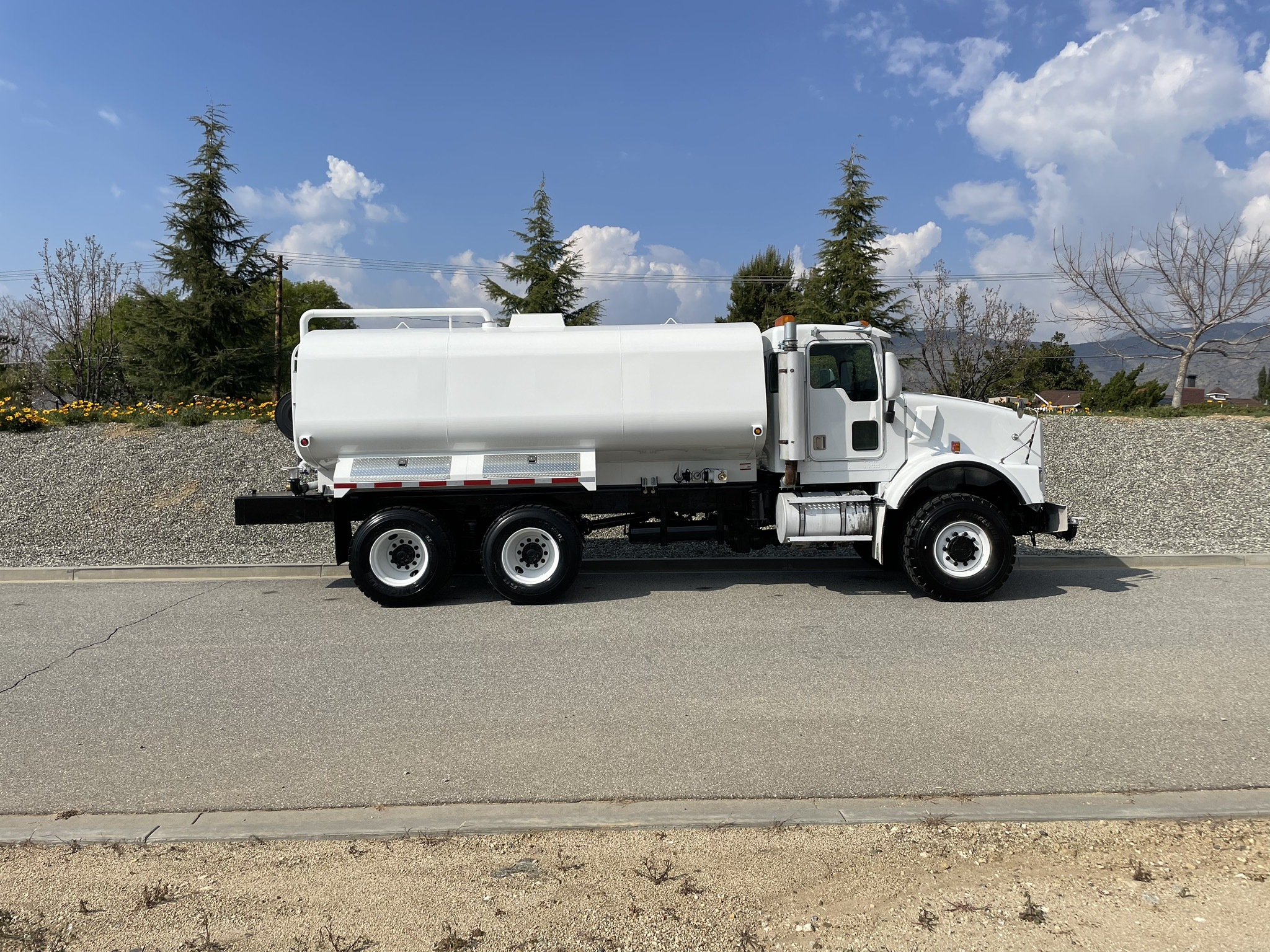 Water Truck For Sale in California - Commercial Truck Trader
