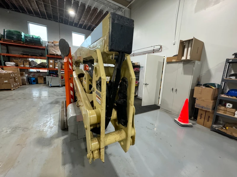 2015 JLG X600AJ