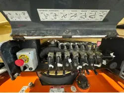 2015 JLG X600AJ