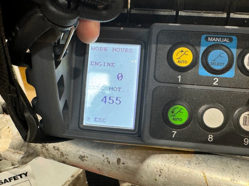 2015 JLG X600AJ