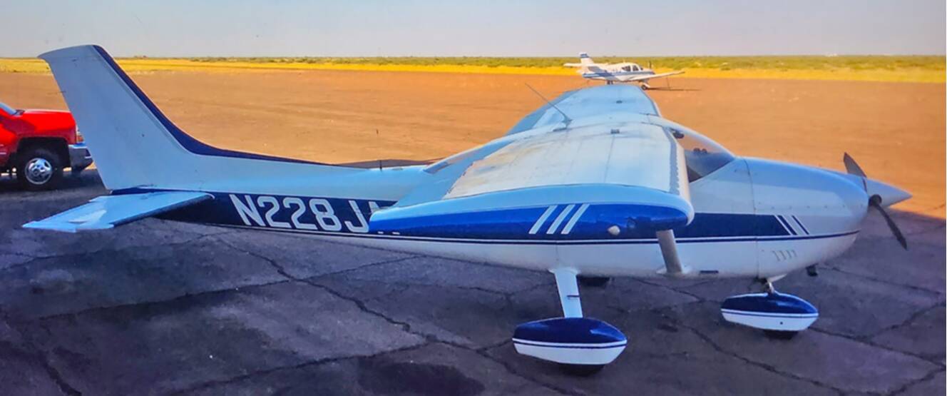 A photo of this 1976 Cessna 182 Skylane