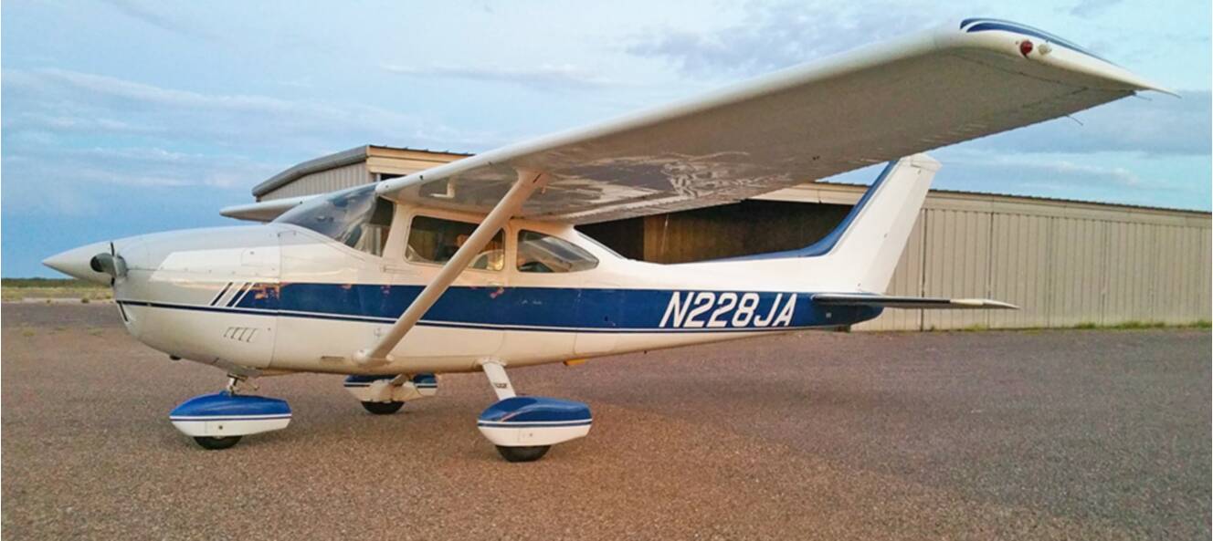 A photo of this 1976 Cessna 182 Skylane