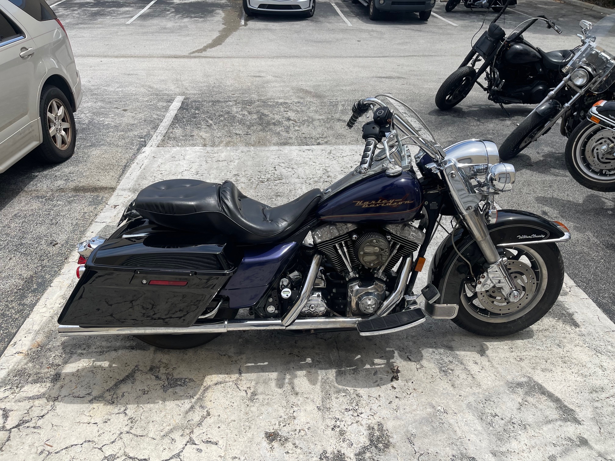Used 2000 Harley-Davidson Road King For Sale in Davie, FL