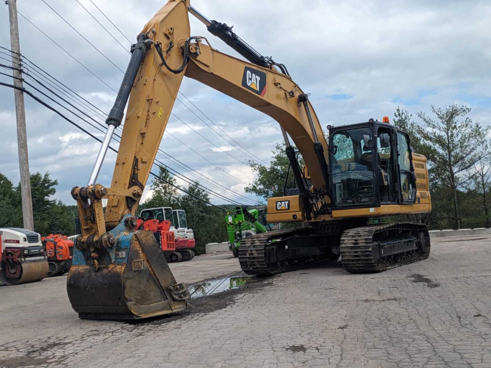 2019 CATERPILLAR 320 in Monticello, NY