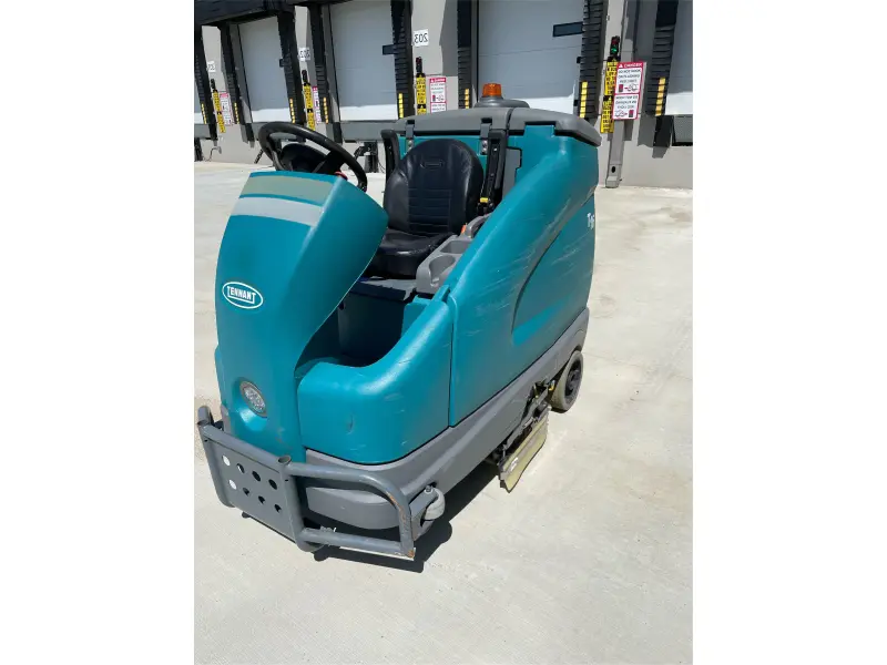 2021 TENNANT T16