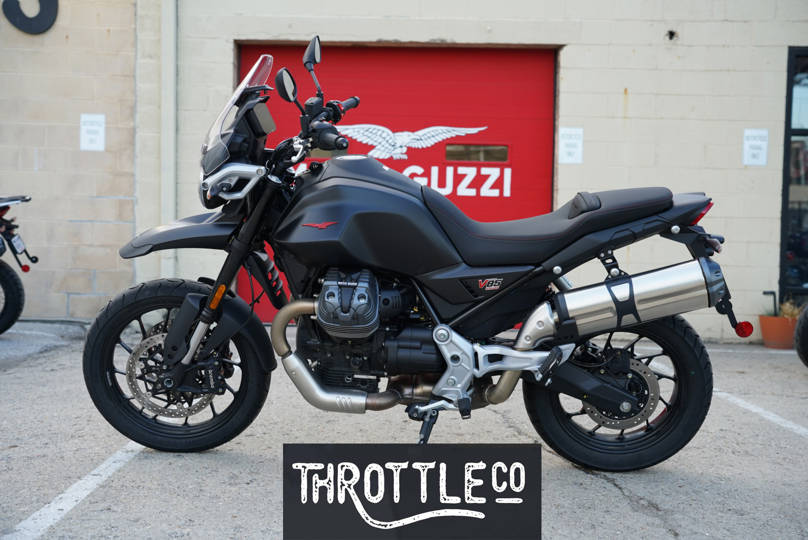 2025 Moto Guzzi V85 STRADA STRADA in Columbus, OH