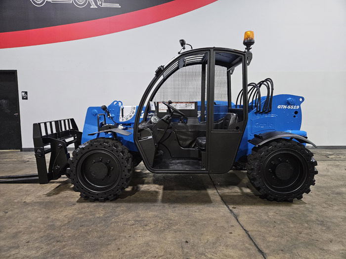 2014 GENIE GTH5519 in Cary, IL