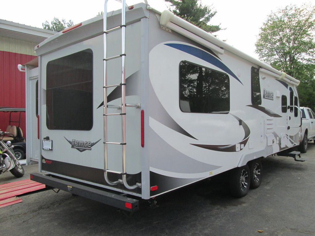 2020 Lance 2465 PULL CAMPER in lewis center OH