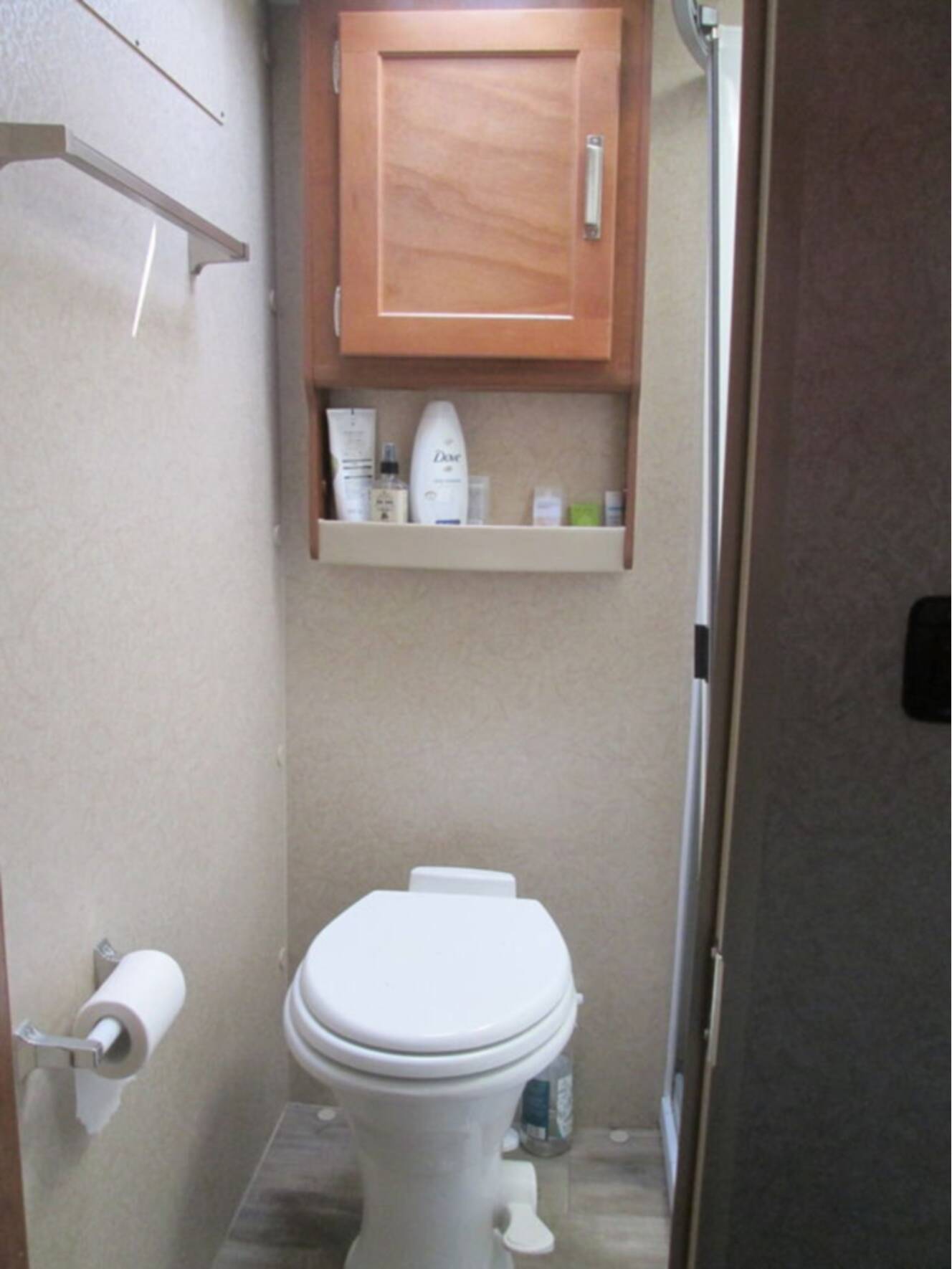 A photo of this 2020 Lance 2465 PULL CAMPER