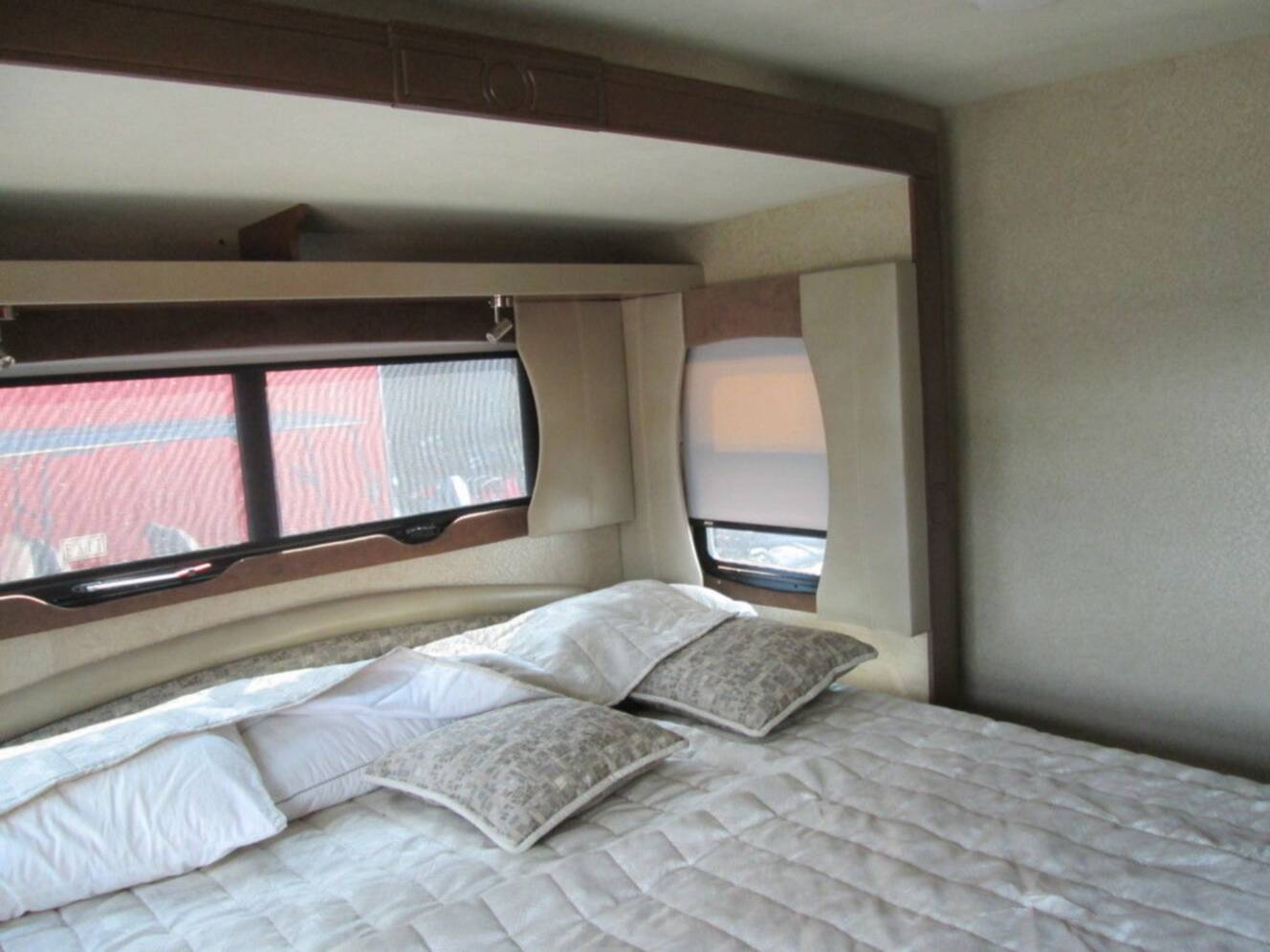 A photo of this 2020 Lance 2465 PULL CAMPER