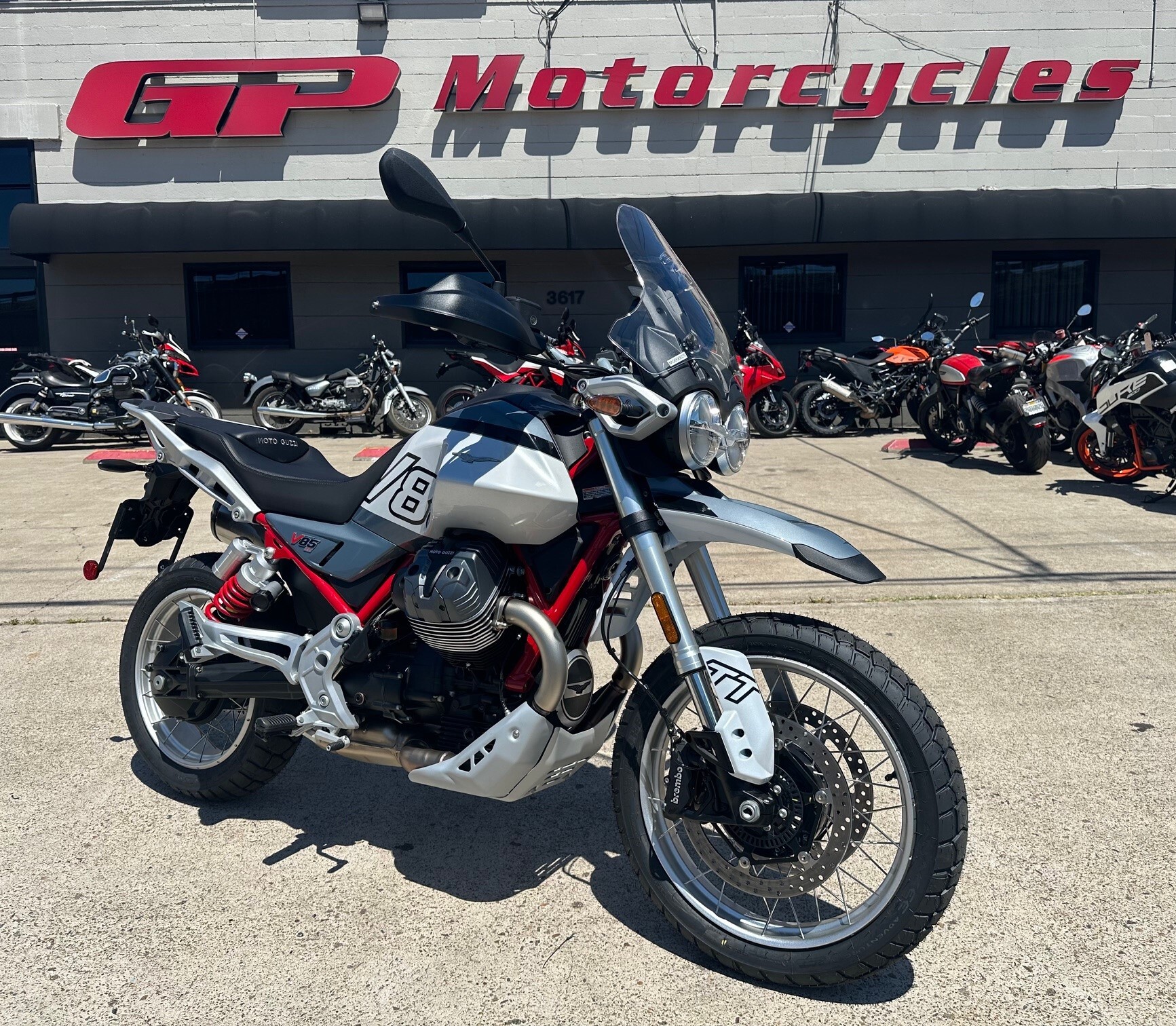 2025 Moto Guzzi V85 TT TT in San Diego, CA