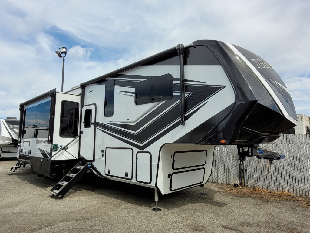 New 2025 Grand Design Momentum 397THS For Sale in Gilroy, CA