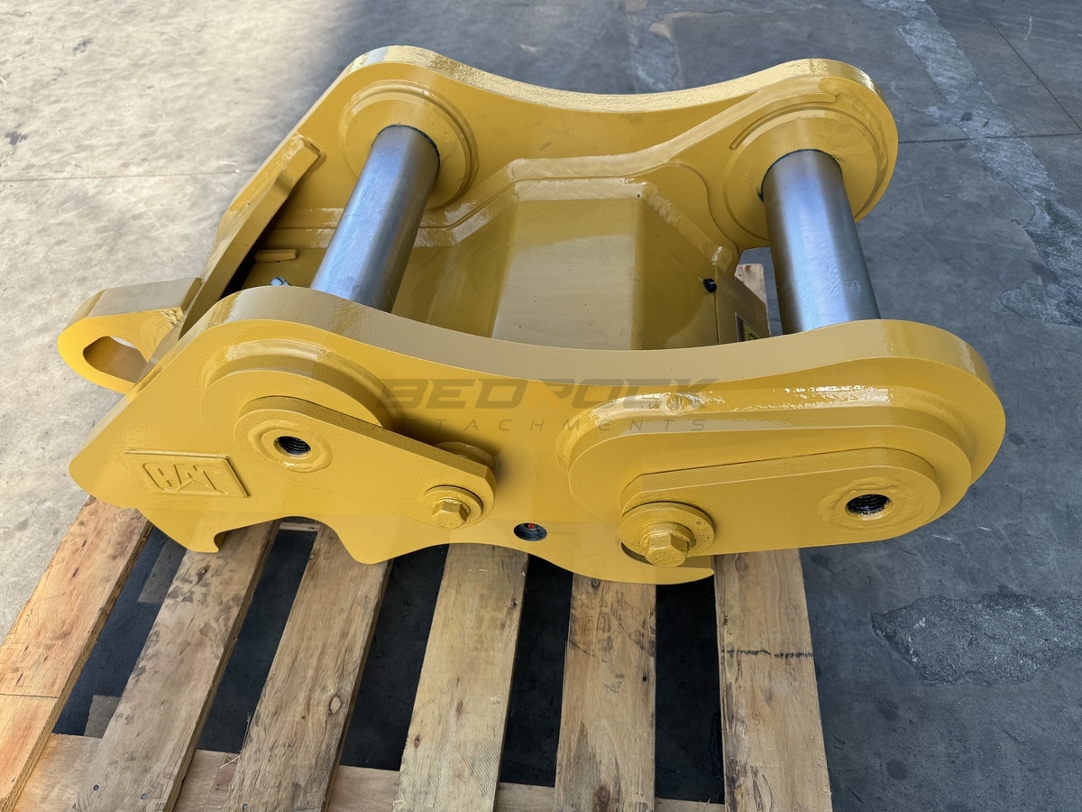CATERPILLAR 333 336 336GC 336D2 336FL 340, DB Linkage in Irvine, CA