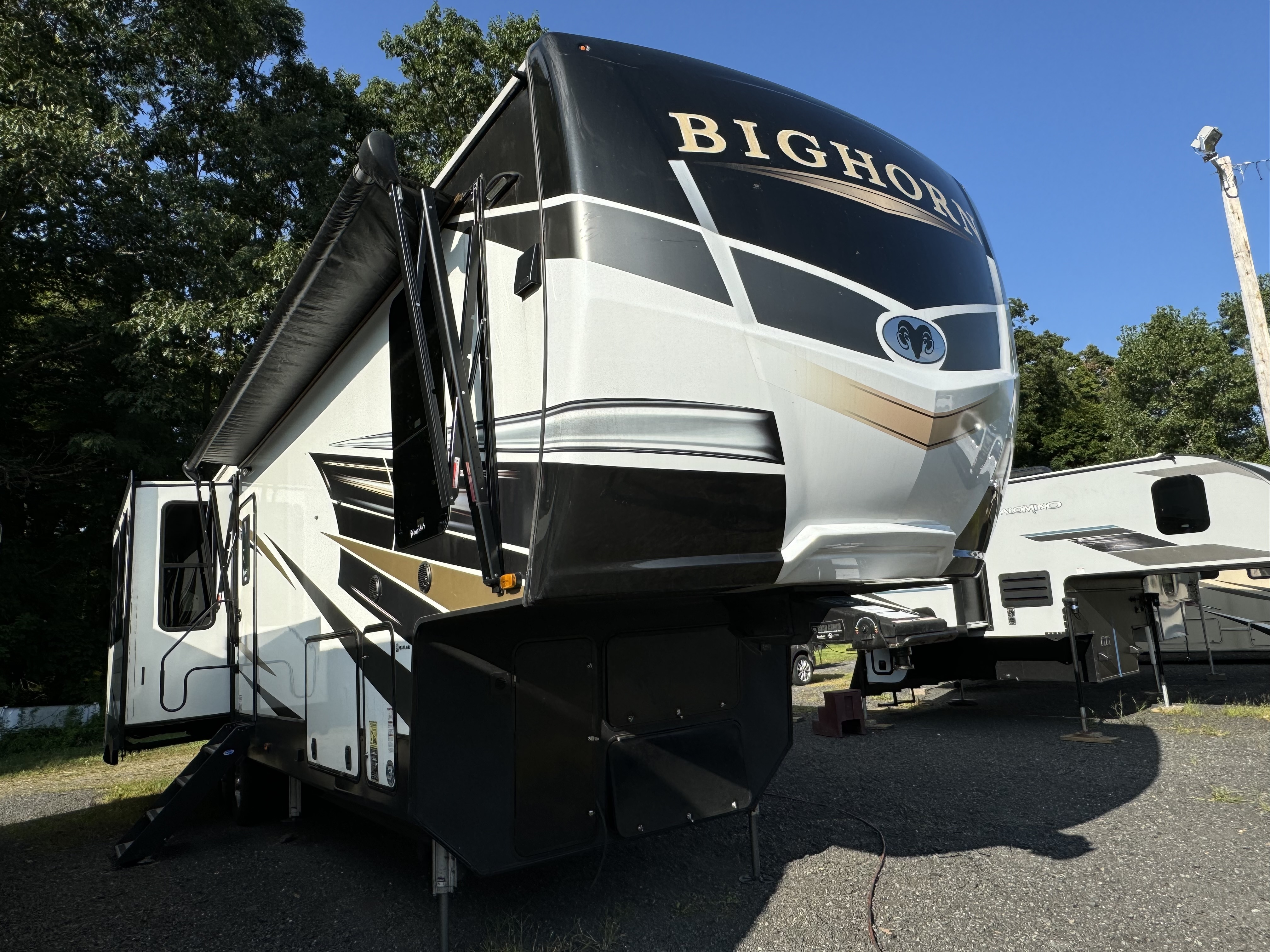 2021 Heartland BIGHORN 3502SB RV