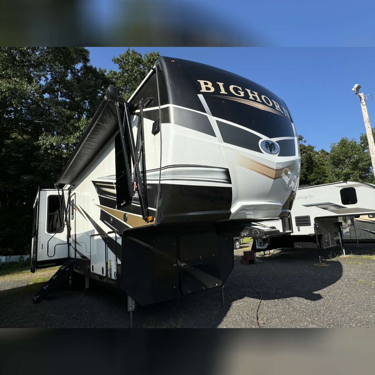 2021 Heartland Bighorn 3502SB
