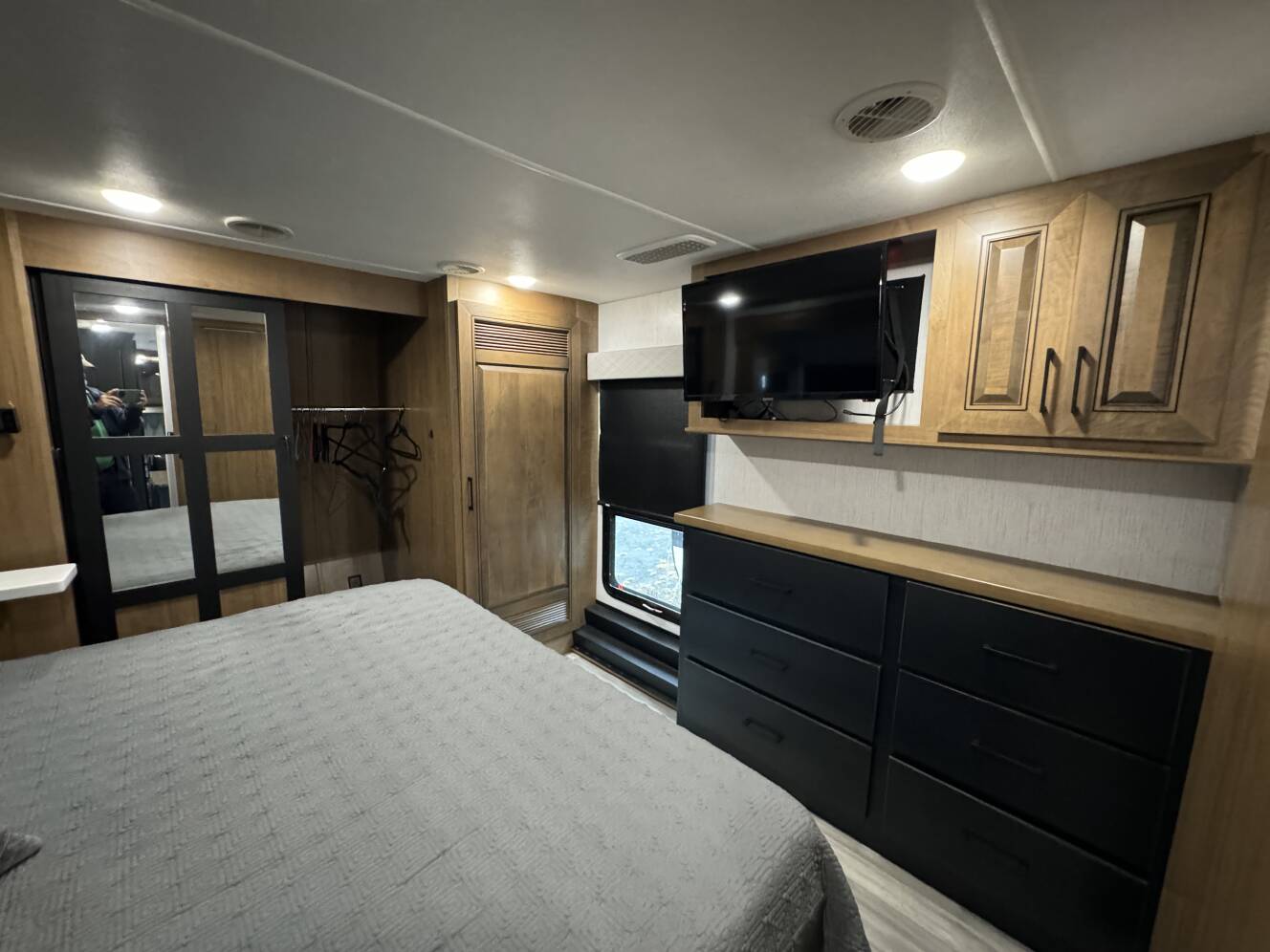 A photo of this 2021 Heartland BIGHORN 3502SB