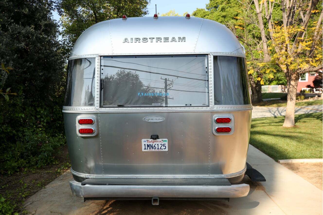 A photo of this 2015 Airstream FLYING CLOUD