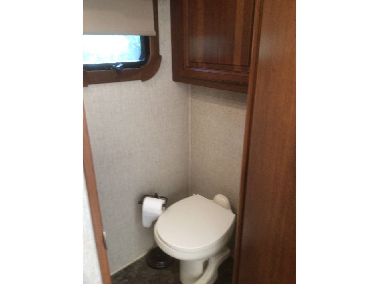 A photo of this 2016 Redwood SEQUOIA SQ38GKS