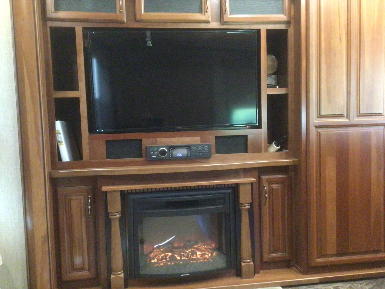 A photo of this 2016 Redwood SEQUOIA SQ38GKS
