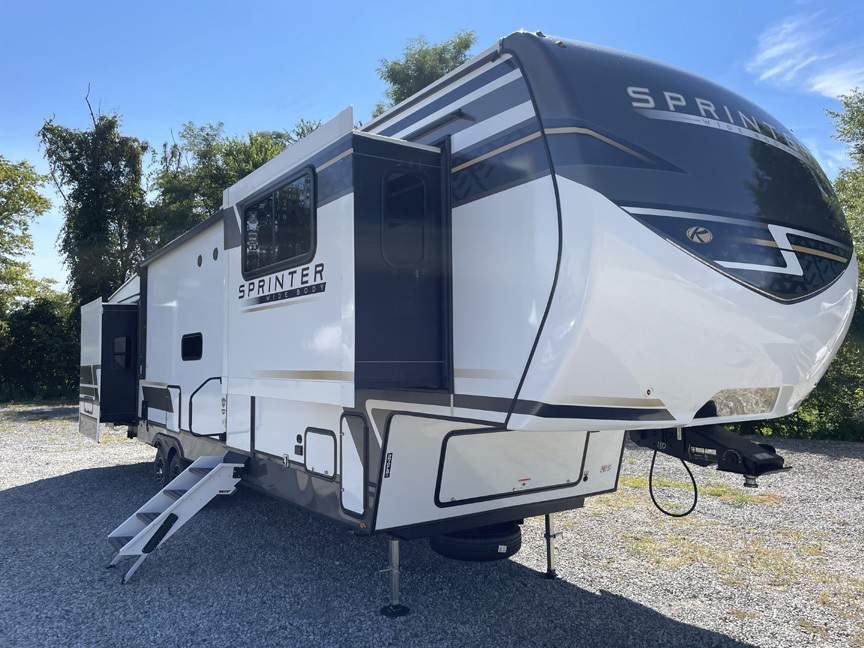 2025 Keystone SPRINTER LIMITED 3670FLS RV