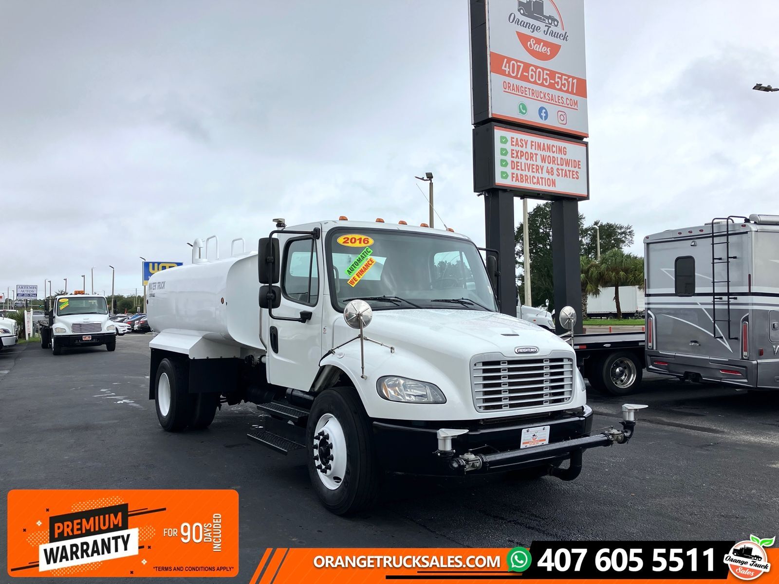2016 FREIGHTLINER BUSINESS CLASS M2 106 in Orlando, FL