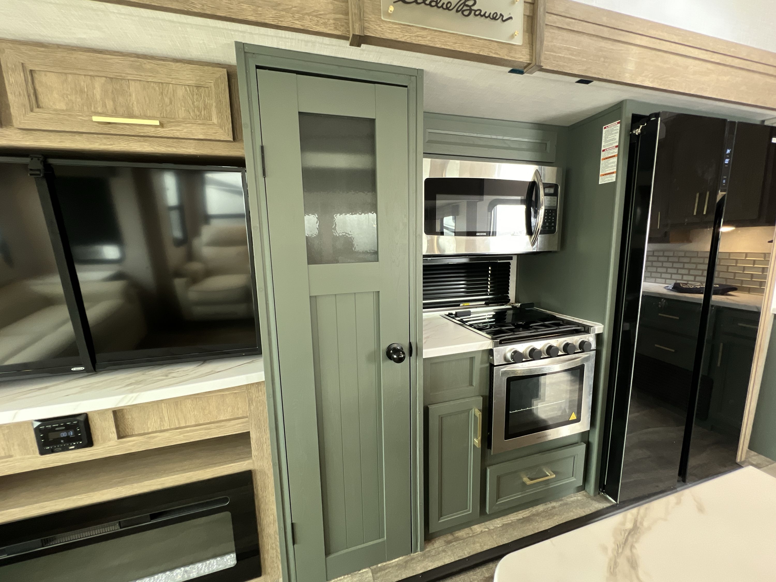 Used 2023 Dutchmen Eddie Bauer 310RL For Sale in Myrtle Beach, SC