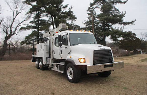 2013 FREIGHTLINER 114 SD in Blackwood, NJ