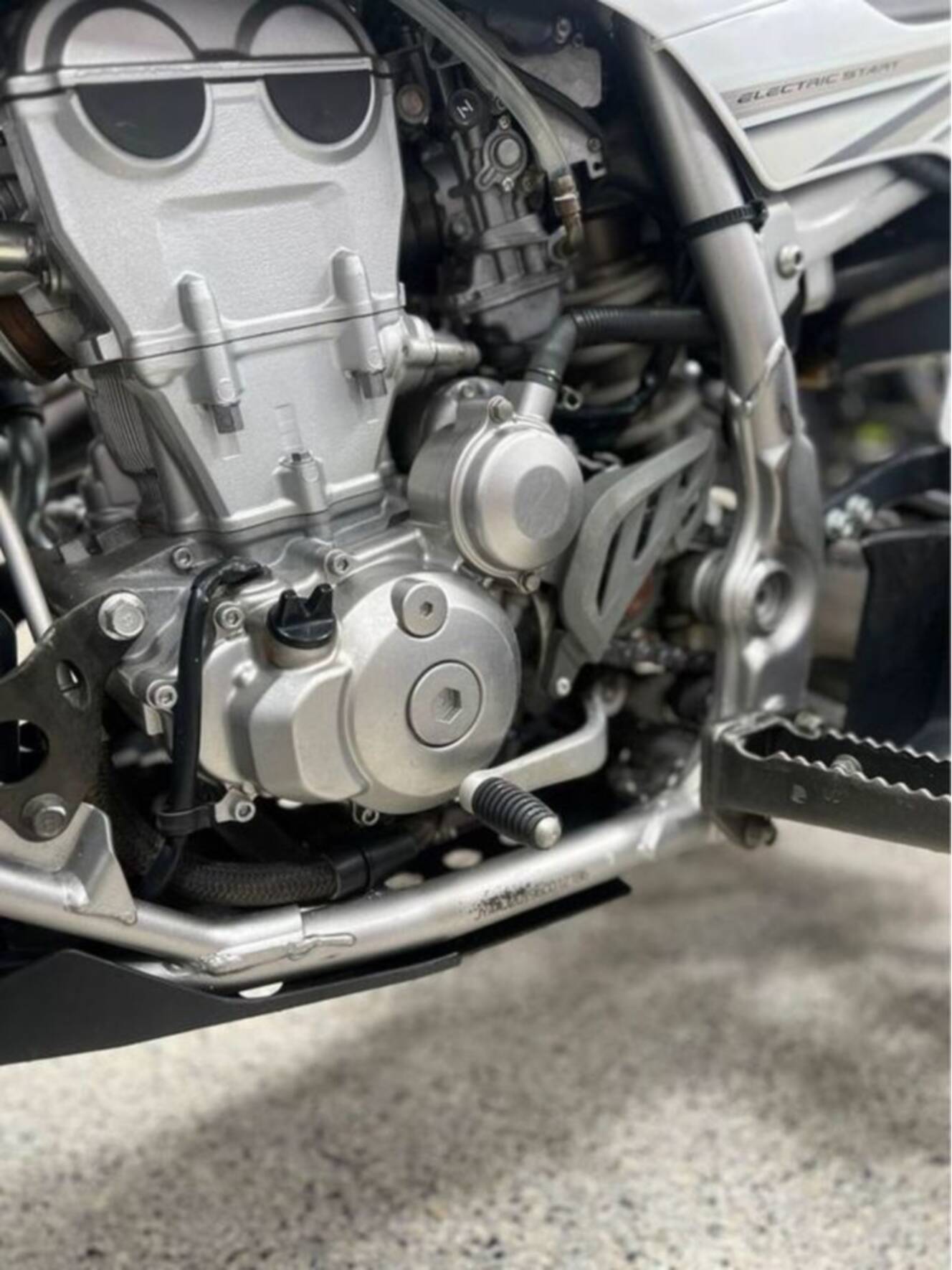 A photo of this 2006 Yamaha YFZ 450
