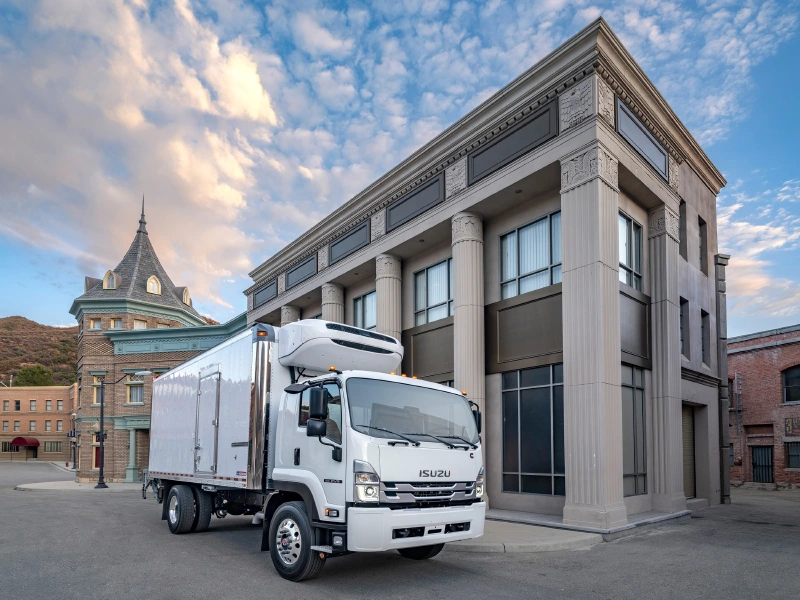 2025 ISUZU FTR