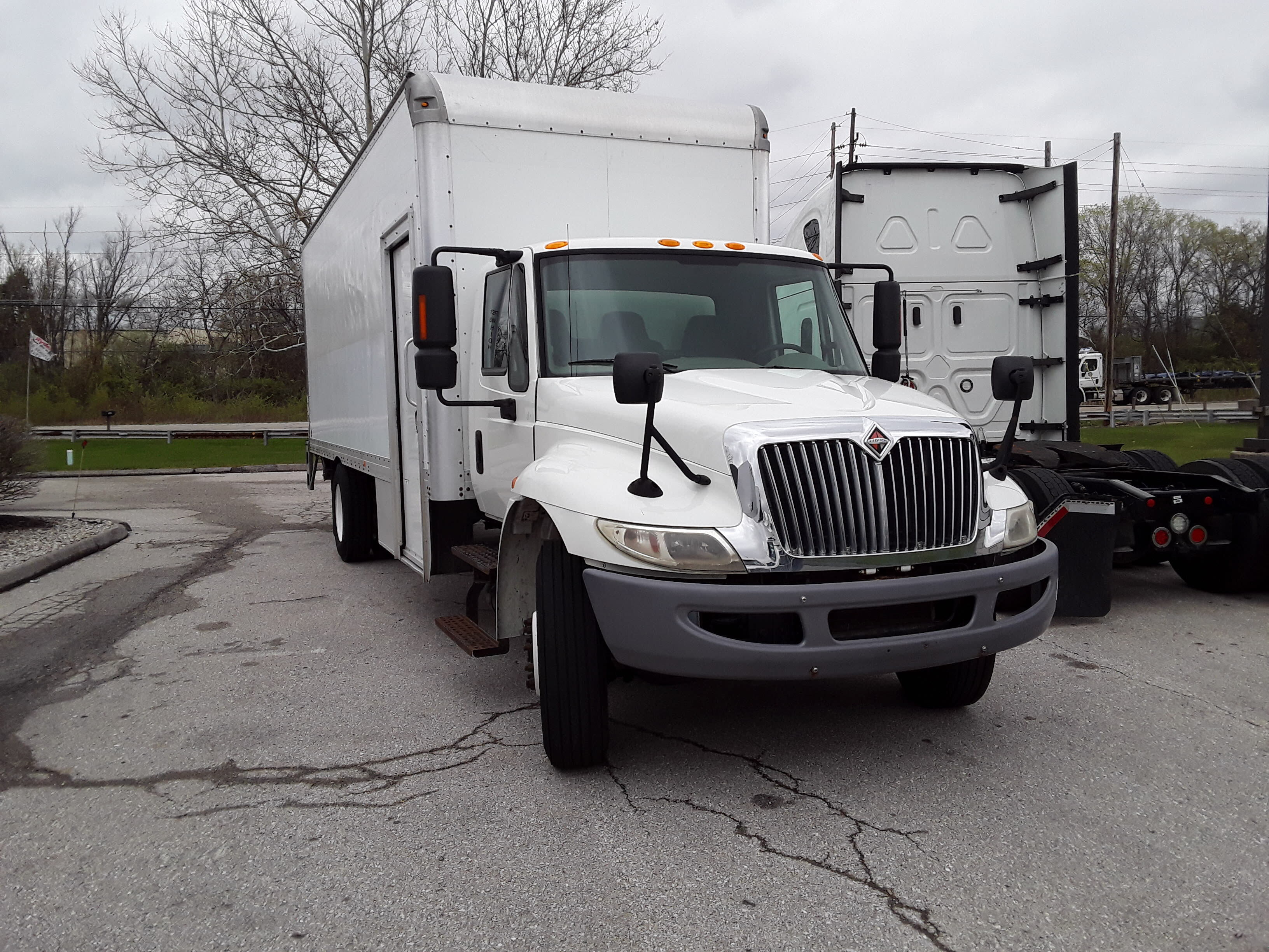 Used 2015 International 4300 For Sale in O Fallon, MO 5033293276