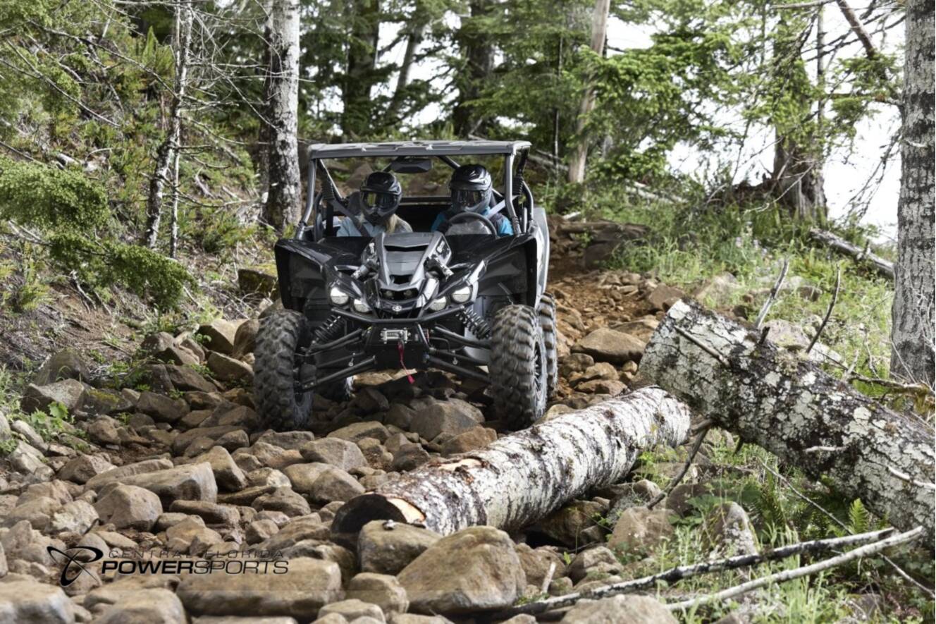 A photo of this 2025 Yamaha YXZ1000R SS XT-R