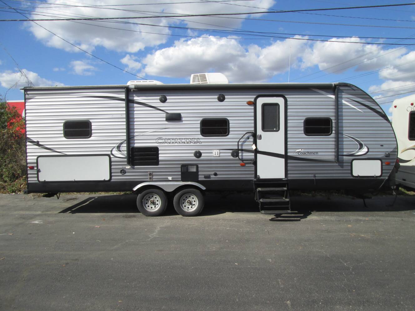A photo of this 2016 Coachmen CATALINA M-273 DBS