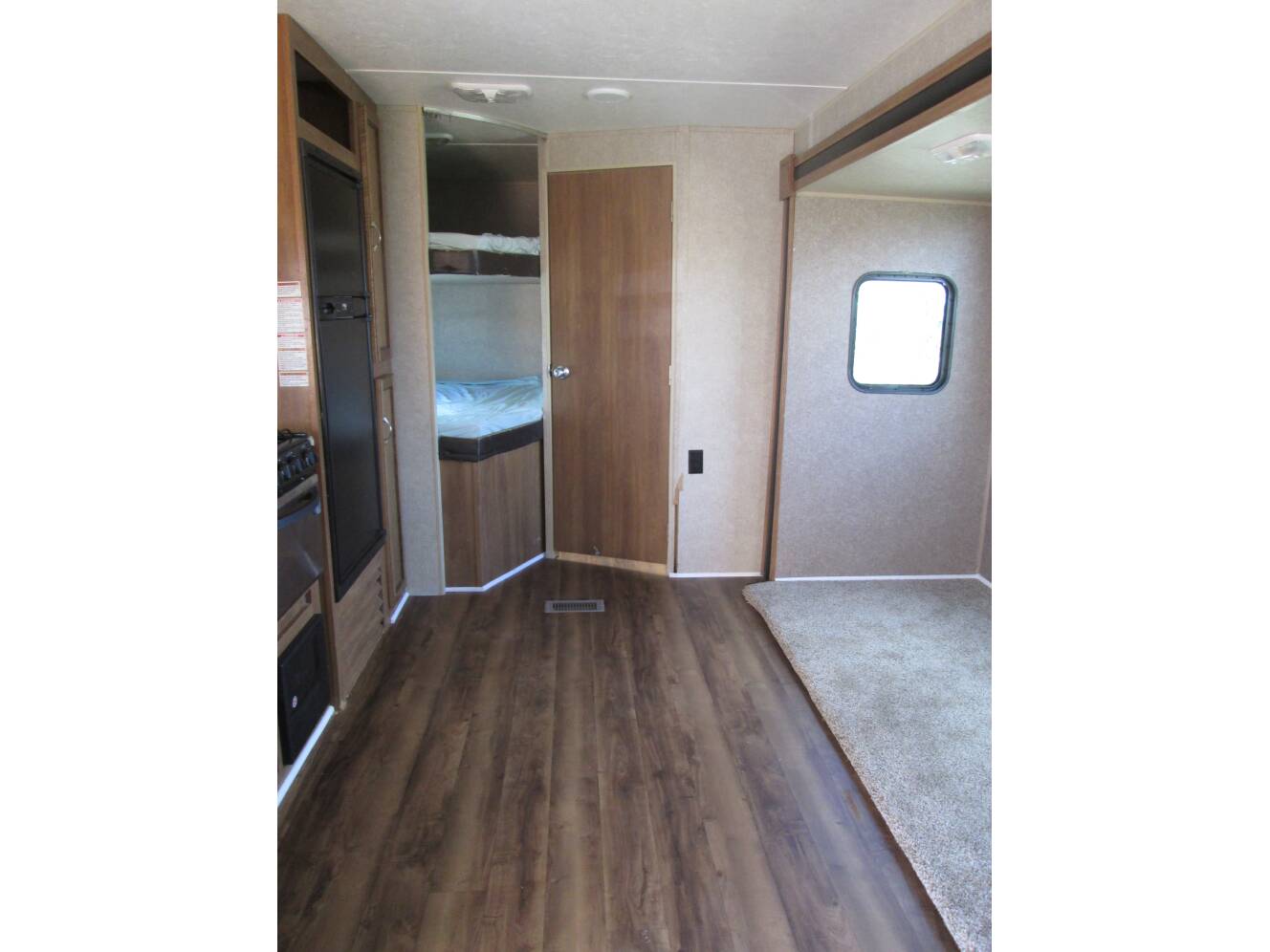 A photo of this 2016 Coachmen CATALINA M-273 DBS